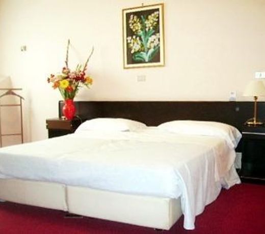 Hotel Mediterraneo