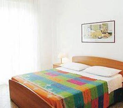 Ariston Petit Hotel