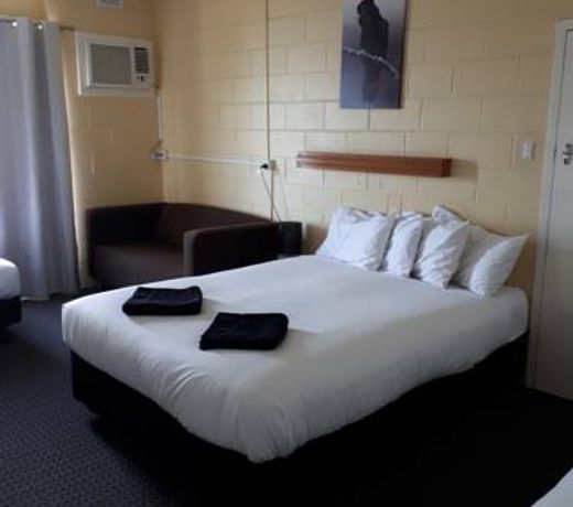 Meningie Waterfront Motel