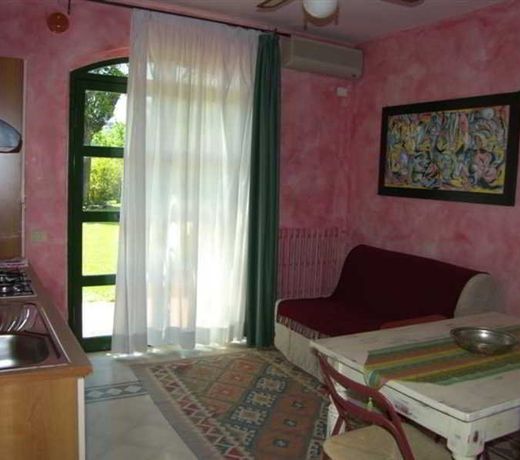 Domus Volumnia Country House