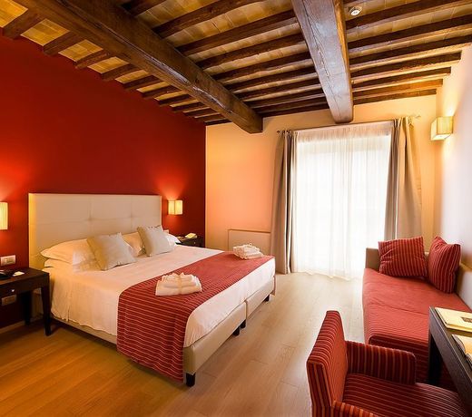 Relais dell'Olmo