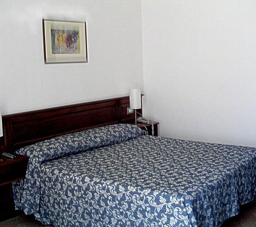 Hotel Priori Secret Garden