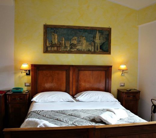 Primavera Mini Hotel