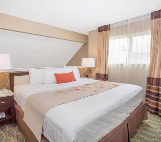 Hawthorn Suites by Wyndham Indianapolis North