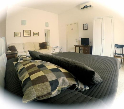 New York B&B