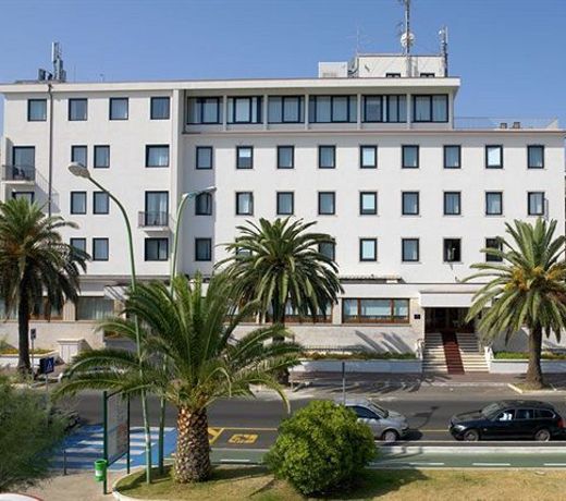 Hotel Carlton