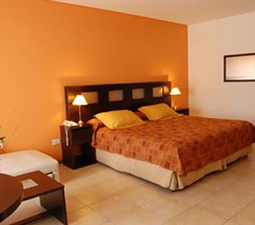 Sures Belgrano Suites