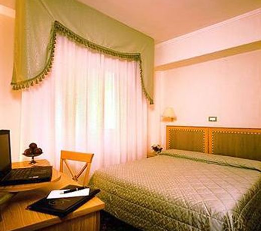 Hotel Touring