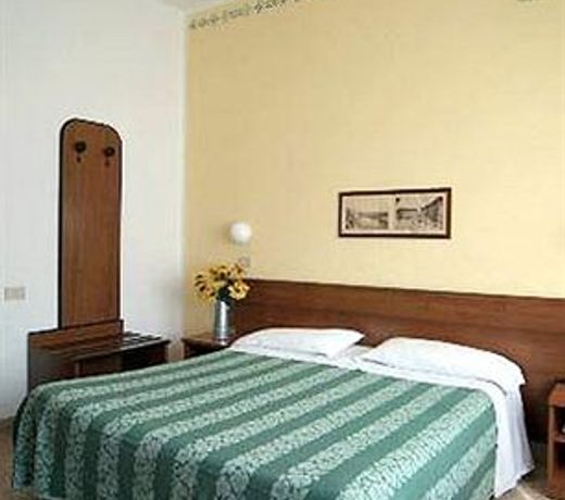 Hotel Cecile