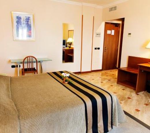 Hotel Palace 2000