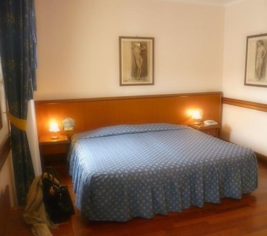 Hotel Minerva