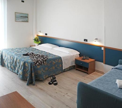 Hotel Mondial