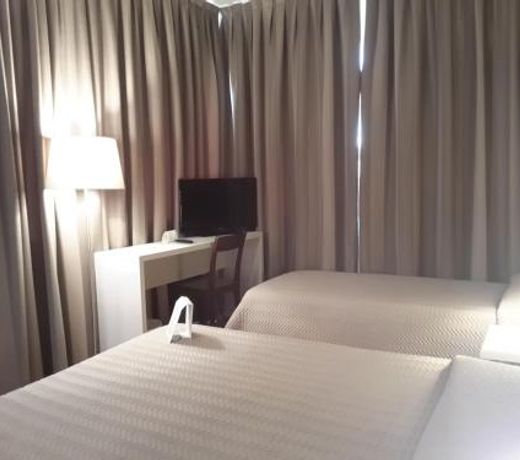 Hotel President