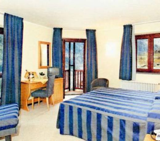 Hotel Alpechiara
