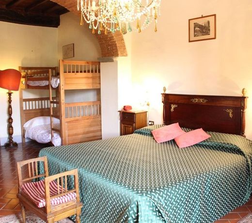Villa Rigacci Hotel