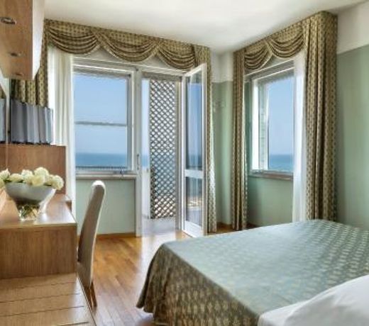 Hotel Abner's