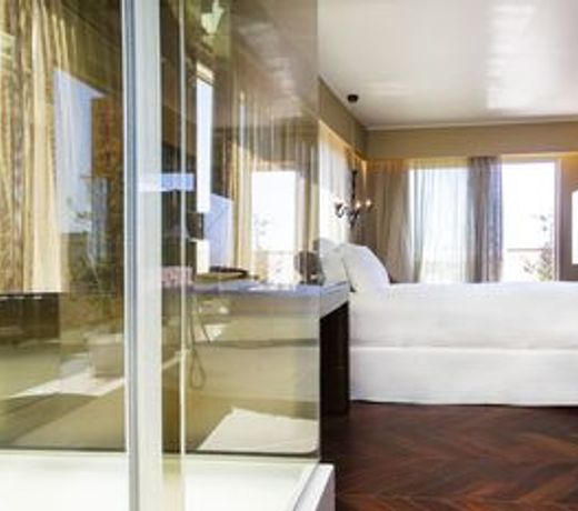 L'H Hotel