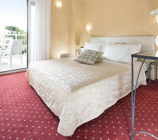 Hotel Apollo
