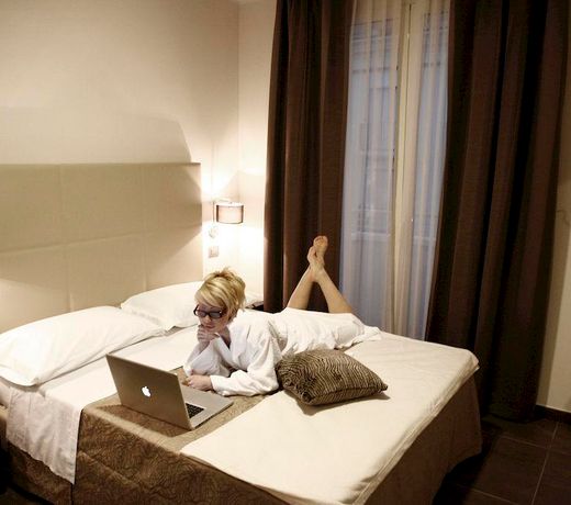 Gimmi Hotel