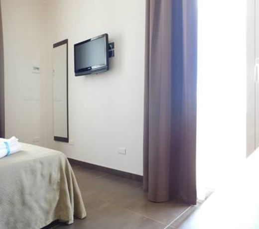 Gimmi Hotel
