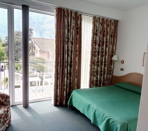 Brione Green Resort