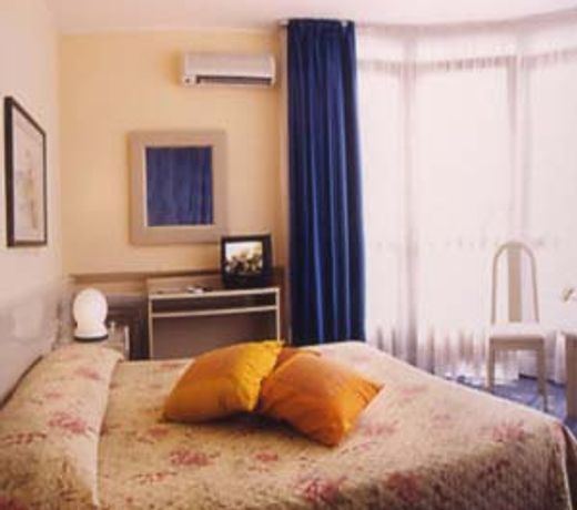 Hotel Bristol
