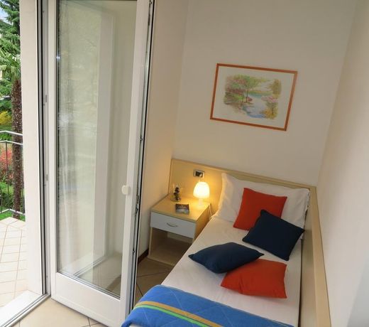Bella Villa Apartments