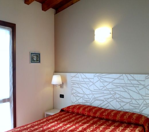 Hotel Eden