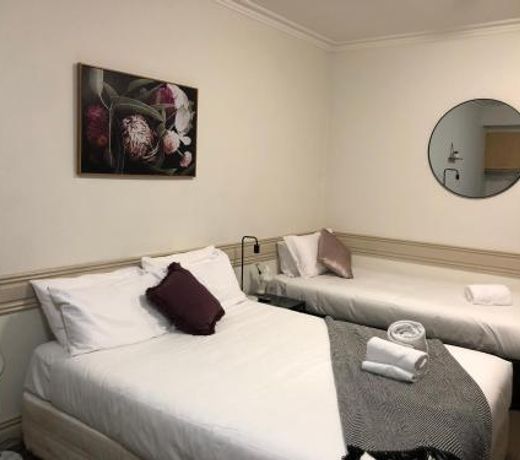 Beaumont Kew Apartments