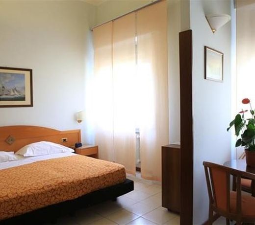 Hotel Calabresi