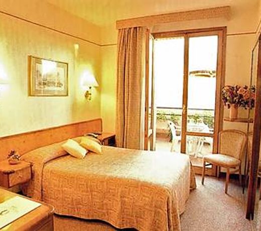 Relais Santa Chiara Hotel