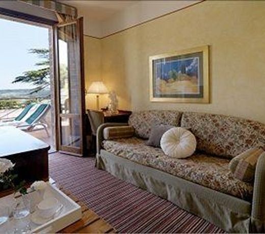 Relais Santa Chiara Hotel