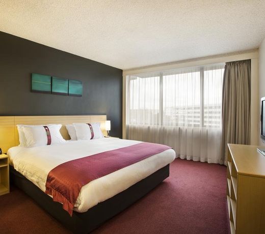 Holiday Inn Melbourne Airport, an IHG Hotel