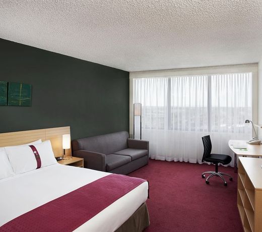 Holiday Inn Melbourne Airport, an IHG Hotel
