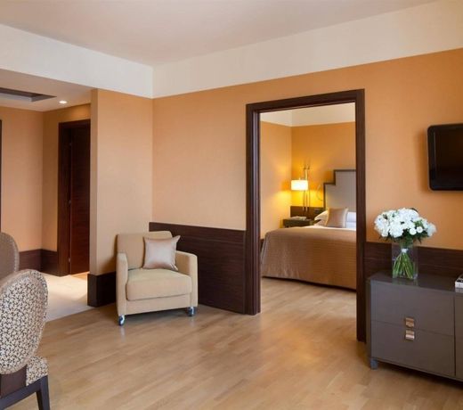 Starhotels Grand Milan