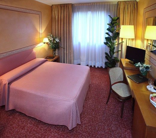 Hotel Cyrano