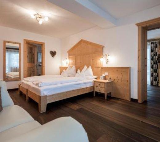 Hotel Chalet S - Dolomites Design - adults friendly