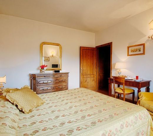 Villa Scacciapensieri Boutique Hotel