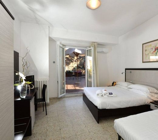 Hotel Minerva