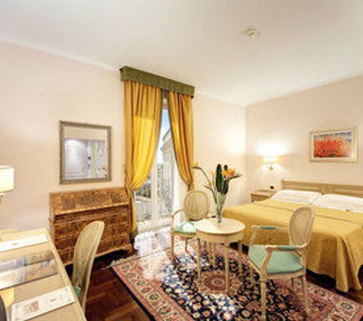 Grand Hotel Villa Politi