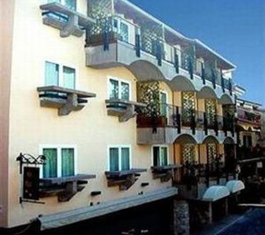 Hotel Mavino