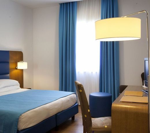 Hotel Plaza