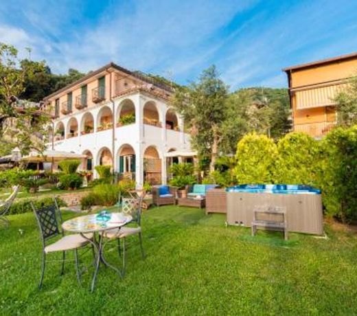 Villa Pane Resort