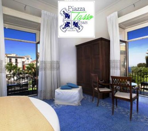 Piazza Tasso B&B Relais