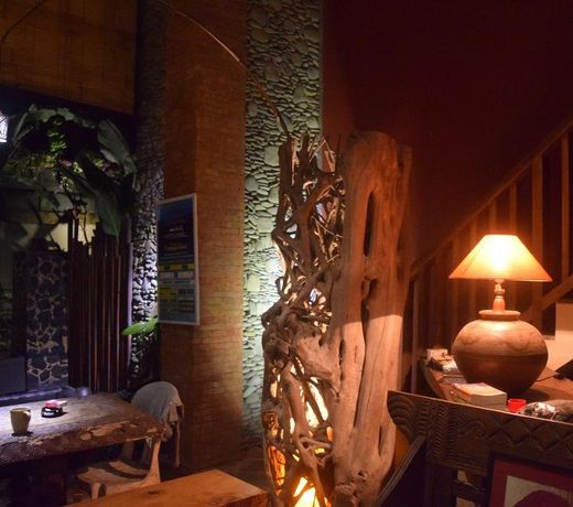 Tari Bed & Breakfast