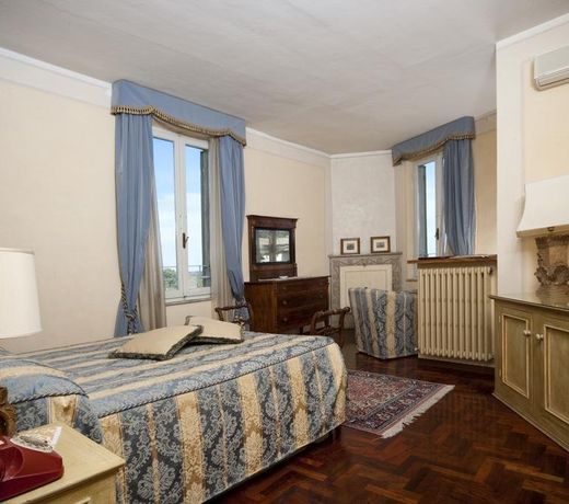 Palazzo Dragoni