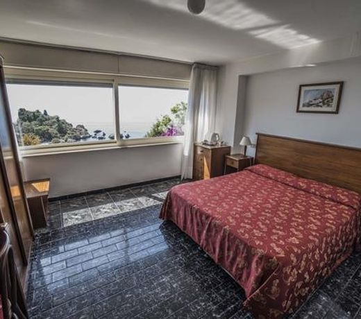 Hotel Isola Bella