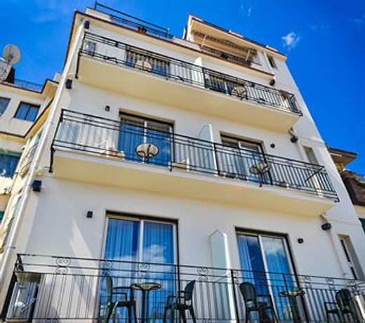 Hotel Condor