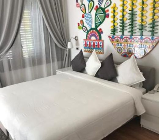Villa Greta Hotel Rooms & Suites
