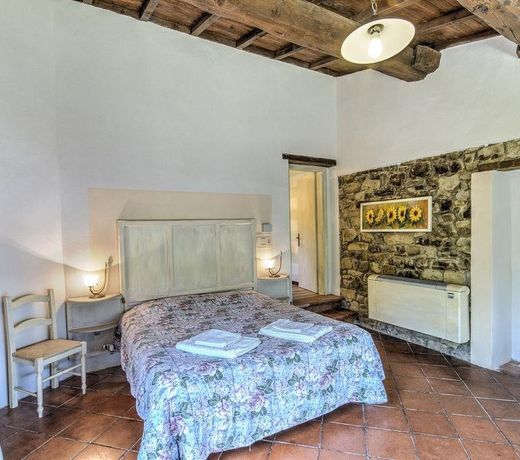 Romena Residence